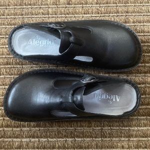 Alegria Black Slip on Clog Padded Comfort Size 37